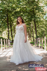 XXL Brautkleider 35 Brautkleider-Berlin-Hochzeitshaus-Schubert-Amelie-XXL-Brautkleider-Curvy-Plus-Size-30060WU