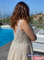 XXL Brautkleider 56 Brautkleider-Berlin-Hochzeitshaus-Schubert-Amelie-XXL-Brautkleider-Curvy-Plus-Size-30090Wb1-15399