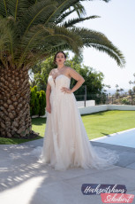 XXL Brautkleider 69 Brautkleider-Berlin-Hochzeitshaus-Schubert-Amelie-XXL-Brautkleider-Curvy-Plus-Size-30096WU-15469