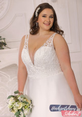 XXL Brautkleider 115 Brautkleider-Berlin-Hochzeitshaus-Schubert-Ladybird-XXL-Brautkleider-Curvy-Plus-Size-LS222017-D