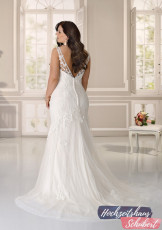 XXL Brautkleider 137 Brautkleider-Berlin-Hochzeitshaus-Schubert-Ladybird-XXL-Brautkleider-Curvy-Plus-Size-LS321095-C