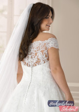 XXL Brautkleider 153 Brautkleider-Berlin-Hochzeitshaus-Schubert-Ladybird-XXL-Brautkleider-Curvy-Plus-Size-LS421084-C