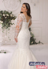 XXL Brautkleider 167 Brautkleider-Berlin-Hochzeitshaus-Schubert-Ladybird-XXL-Brautkleider-Curvy-Plus-Size-LS422053-C