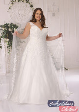 XXL Brautkleider 113 Brautkleider-Berlin-Hochzeitshaus-Schubert-Ladybird-XXL-Brautkleider-Curvy-Plus-Size-LS222011-B