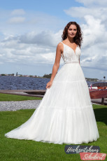 Brautmode Berlin & Brandenburg - günstige Brautkleider 100 Brautkleider-Berlin-Hochzeitshaus-Schubert-Amelie-40020