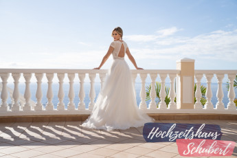 Brautmode Berlin & Brandenburg - günstige Brautkleider 232 Brautkleider-Berlin-Hochzeitshaus-Schubert-Amelie-40046b-15269