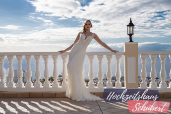 Brautmode Berlin & Brandenburg - günstige Brautkleider 322 Brautkleider-Berlin-Hochzeitshaus-Schubert-Amelie-40054-15269
