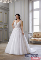 XXL Brautkleider 8 Brautkleider-Berlin-Hochzeitshaus-Schubert-Amelie-XXL-Brautkleider-Curvy-Plus-Size-30043W