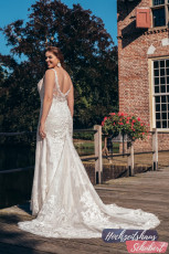 XXL Brautkleider 27 Brautkleider-Berlin-Hochzeitshaus-Schubert-Amelie-XXL-Brautkleider-Curvy-Plus-Size-30056Wb