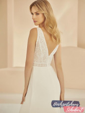 Brautmode Berlin & Brandenburg - günstige Brautkleider 520 Brautkleider-Berlin-Hochzeitshaus-Schubert-Bianco-Evento-Bianco-Evento-bridal-dress-CAMBEL-4