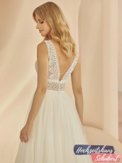 Brautmode Berlin & Brandenburg - günstige Brautkleider 747 Brautkleider-Berlin-Hochzeitshaus-Schubert-Bianco-Evento-Bianco-Evento-bridal-dress-JENNIFER-4