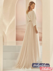 Brautmode Berlin & Brandenburg - günstige Brautkleider 977 Brautkleider-Berlin-Hochzeitshaus-Schubert-Bianco-Evento-Bianco-Evento-bridal-skirt-BAMARIS2