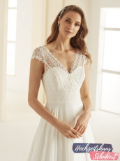Brautmode Berlin & Brandenburg - günstige Brautkleider 53 Brautkleider-Berlin-Hochzeitshaus-Schubert-Bianco-Evento-MARGARET-Bianco-Evento-bridal-dress-2