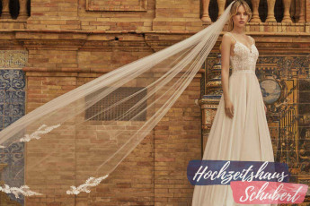 Brautmode Berlin & Brandenburg - günstige Brautkleider 113 Brautkleider-Berlin-Hochzeitshaus-Schubert-Bianco-Evento-MELANIE_O2A0216-1