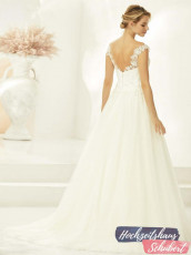 Brautmode Berlin & Brandenburg - günstige Brautkleider 125 Brautkleider-Berlin-Hochzeitshaus-Schubert-Bianco-Evento-NESTA-Bianco-Evento-bridal-dress-2