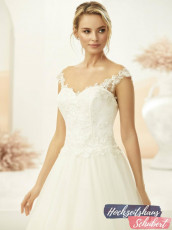 Brautmode Berlin & Brandenburg - günstige Brautkleider 131 Brautkleider-Berlin-Hochzeitshaus-Schubert-Bianco-Evento-NESTA-Bianco-Evento-bridal-dress-3