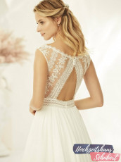Brautmode Berlin & Brandenburg - günstige Brautkleider 215 Brautkleider-Berlin-Hochzeitshaus-Schubert-Bianco-Evento-PARMA-Bianco-Evento-bridal-dress-4
