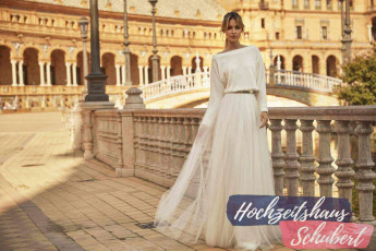 Brautmode Berlin & Brandenburg - günstige Brautkleider 221 Brautkleider-Berlin-Hochzeitshaus-Schubert-Bianco-Evento-PASSION-CREME_O2A1093-1