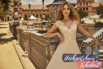 Brautmode Berlin & Brandenburg - günstige Brautkleider 335 Brautkleider-Berlin-Hochzeitshaus-Schubert-Bianco-Evento-SABIA_O2A7759-1