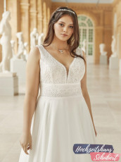 Brautmode Berlin & Brandenburg - günstige Brautkleider 467 Brautkleider-Berlin-Hochzeitshaus-Schubert-Bianco-Evento-VIVIENNE-plus-size-Bianco-Evento-bridal-dress-1-1