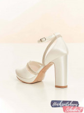MARY-AVALIA-Bridal-shoes-4