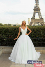 Brautmode Berlin & Brandenburg - günstige Brautkleider 228 Brautkleider-Berlin-Hochzeitshaus-Schubert-Iryna-Kotapska-LB2330
