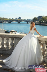 Brautmode Berlin & Brandenburg - günstige Brautkleider 318 Brautkleider-Berlin-Hochzeitshaus-Schubert-Iryna-Kotapska-LB2334.1