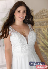 XXL Brautkleider 89 Brautkleider-Berlin-Hochzeitshaus-Schubert-Ladybird-XXL-Brautkleider-Curvy-Plus-Size-LS221034-D