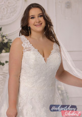 XXL Brautkleider 95 Brautkleider-Berlin-Hochzeitshaus-Schubert-Ladybird-XXL-Brautkleider-Curvy-Plus-Size-LS222011-D