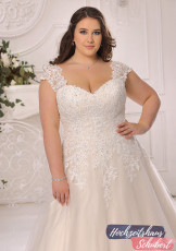 XXL Brautkleider 119 Brautkleider-Berlin-Hochzeitshaus-Schubert-Ladybird-XXL-Brautkleider-Curvy-Plus-Size-LS222022-D