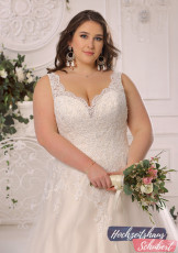 XXL Brautkleider 125 Brautkleider-Berlin-Hochzeitshaus-Schubert-Ladybird-XXL-Brautkleider-Curvy-Plus-Size-LS222023-D