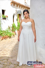 Brautmode Berlin & Brandenburg - günstige Brautkleider 379 Brautkleider-Berlin-Hochzeitshaus-Schubert-Lohrengel-LB13797-Monja-S-1