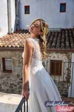 Brautmode Berlin & Brandenburg - günstige Brautkleider 511 Brautkleider-Berlin-Hochzeitshaus-Schubert-Lohrengel-LB13997-Serafina-S-1