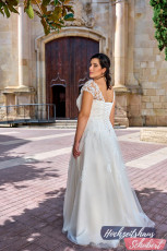 Brautmode Berlin & Brandenburg - günstige Brautkleider 966 Brautkleider-Berlin-Hochzeitshaus-Schubert-Lohrengel-LB14295-Maris-11