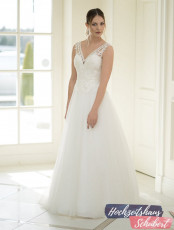 Brautmode Berlin & Brandenburg - günstige Brautkleider 32 Brautkleider-Berlin-Hochzeitshaus-Schubert-Lohrengel-Riva-1_Brautmode_Lohrengel_Brautkleid_Lignesse