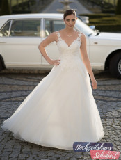 Brautmode Berlin & Brandenburg - günstige Brautkleider 68 Brautkleider-Berlin-Hochzeitshaus-Schubert-Lohrengel-Sherona-1_Brautmode_Lohrengel_Brautkleid_Lignesse