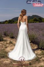 Brautmode Berlin & Brandenburg - günstige Brautkleider 674 Brautkleider-Berlin-Hochzeitshaus-Schubert-Monica-Loretti-Angela-Bianca-1071b_result