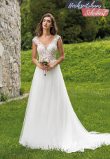 Brautmode Berlin & Brandenburg - günstige Brautkleider 87 Brautkleider-Berlin-Hochzeitshaus-Schubert-MS-Moda-24-Gabi-_7R41287