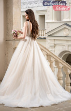 Brautmode Berlin & Brandenburg - günstige Brautkleider 447 Brautkleider-Berlin-Hochzeitshaus-Schubert-MS-Moda-42-Kristen-_7R48752