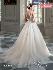 Brautmode Berlin & Brandenburg - günstige Brautkleider 501 Brautkleider-Berlin-Hochzeitshaus-Schubert-MS-Moda-44-Kathrin_R7A8541OK